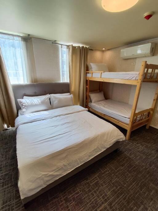 A2J Luxury 1Br Balcony Suite Near Venice Mall Bgc Manila Exterior photo