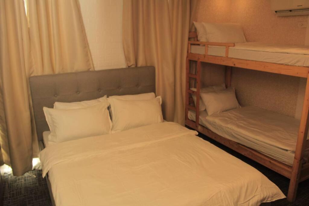 A2J Luxury 1Br Balcony Suite Near Venice Mall Bgc Manila Exterior photo