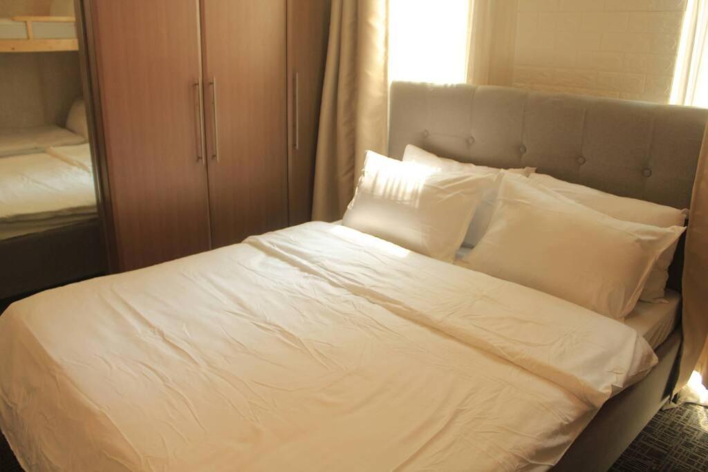 A2J Luxury 1Br Balcony Suite Near Venice Mall Bgc Manila Exterior photo